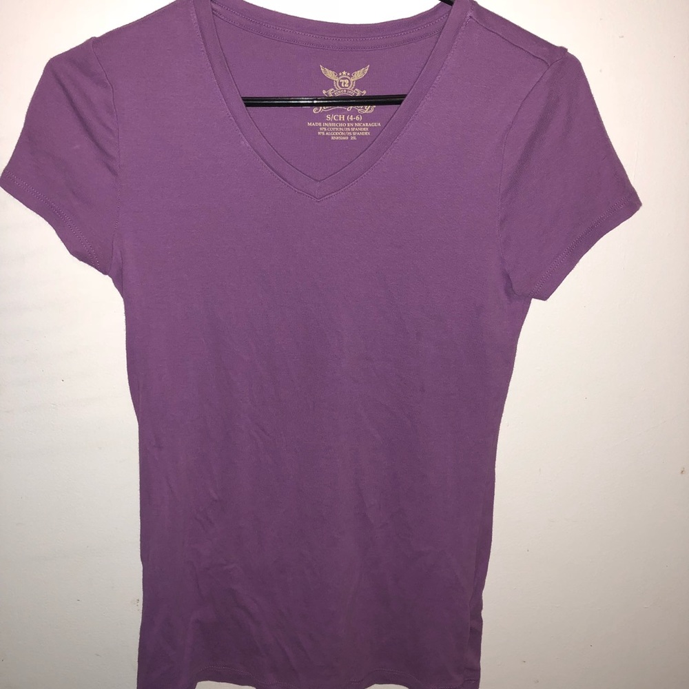 V Neck T Shirts
